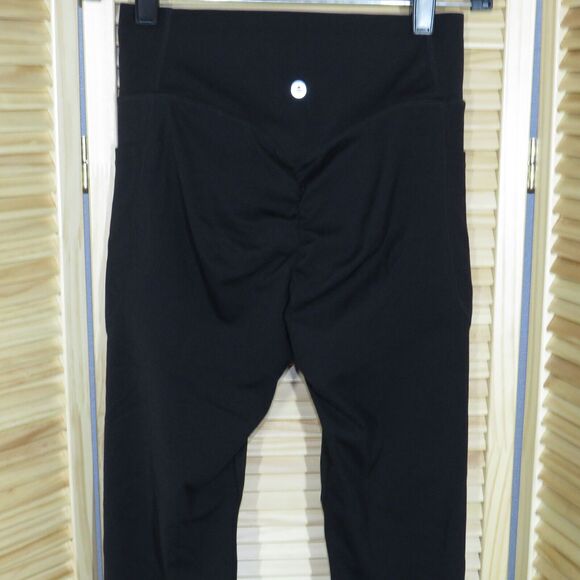 Halara Black SoCinched High Waisted Butt Lifting - Picture 3 of 13